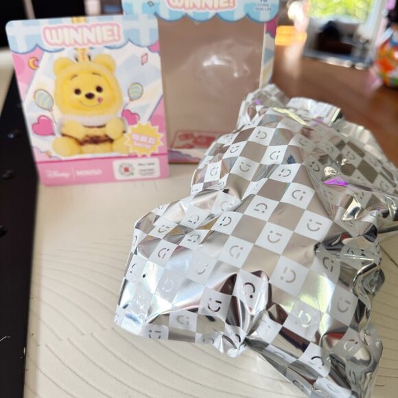 Miniso Disney Winnie the Pooh Vinyl Plush Pendant Blind Box – THE SECRET NIB - Picture 3 of 9